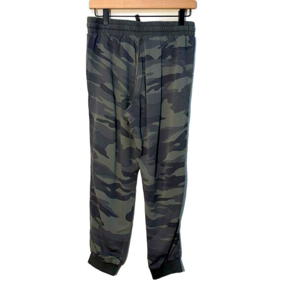 Splendid Camouflage Joggers Women’s Green S Pockets Banded Ankle. - Picture 2 of 9